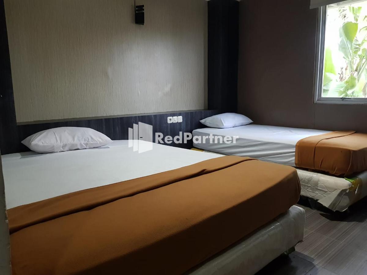 Hotel Ayu Lestari Ternate RedPartner Extérieur photo